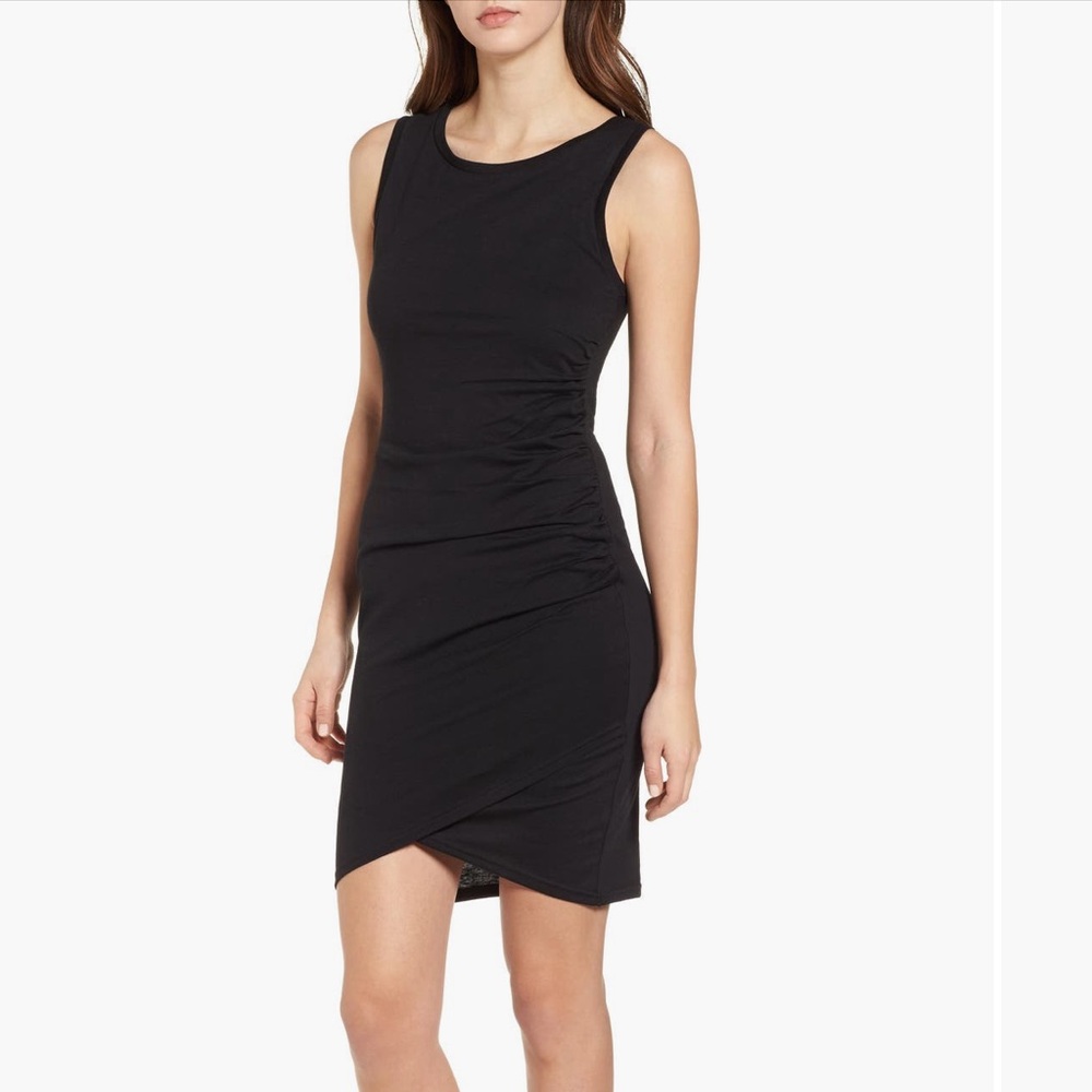 Leith Ruched Bodycon Sleeveless Dress